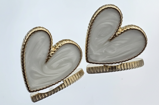 White Nacre Heart Stud Earrings | 18K Gold Plated