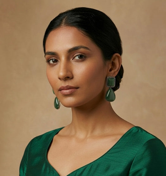 Vintage Art Deco Dangle Drop Earrings - Mint Green Stone