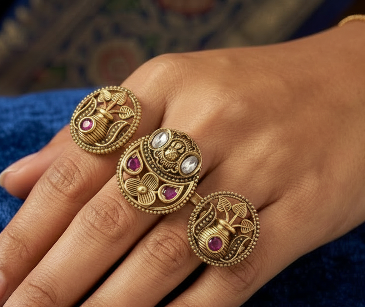 Antique two Finger Adjustable Ring Kundan Floral Disc with Gold Plating