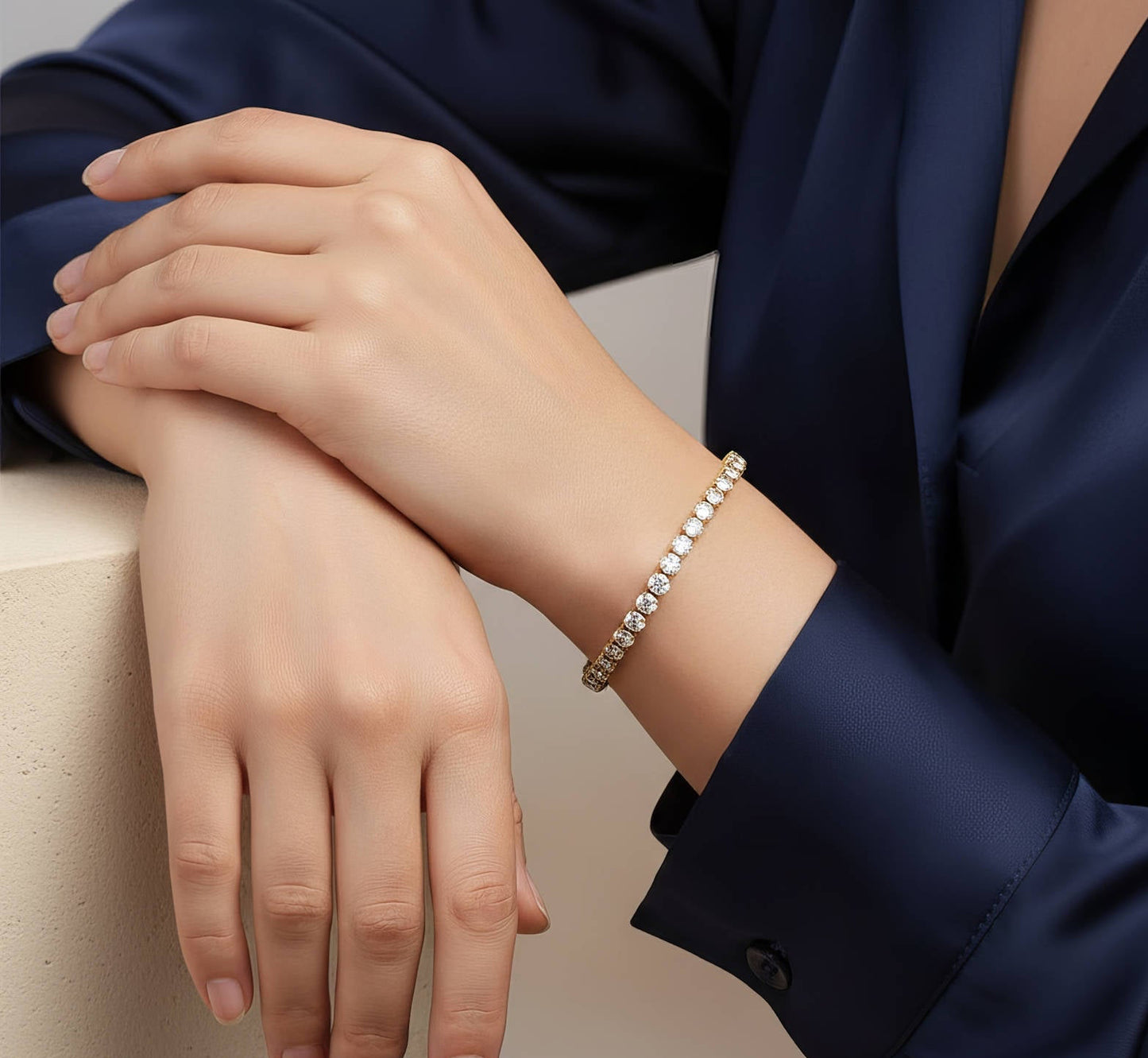 Single-Row Large Round CZ Tennis Bracelet | 18K Gold Plated