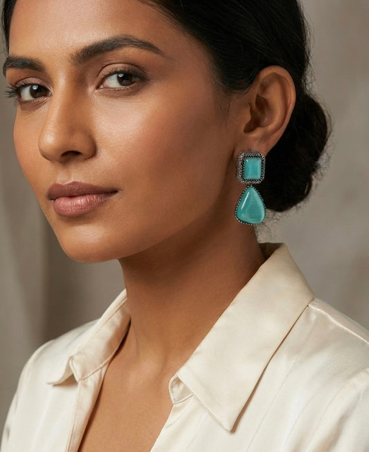 Vintage Art Deco Dangle Drop Earrings - Mint Green Stone