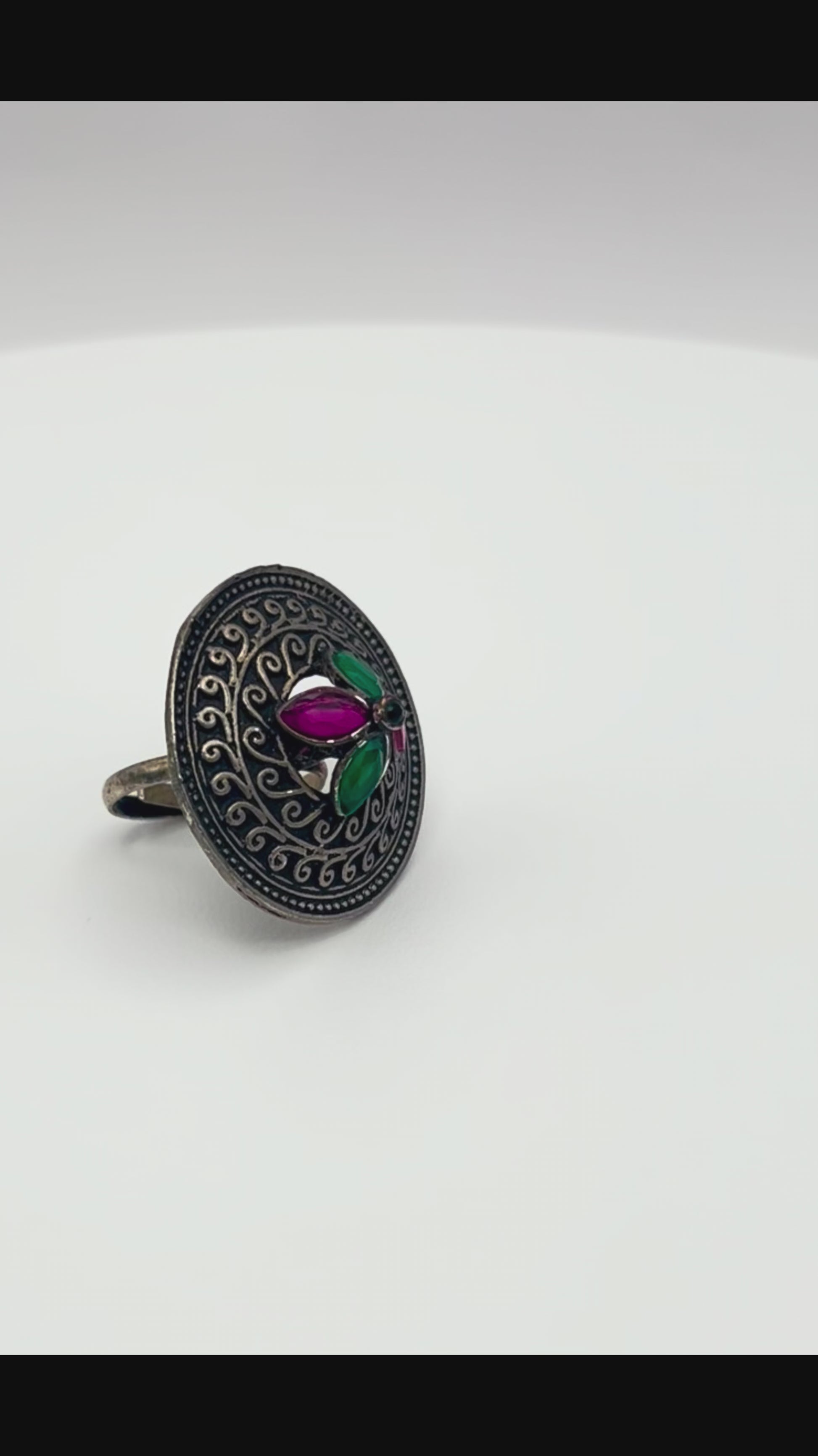 ring video white background 